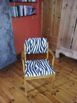 zebrastol